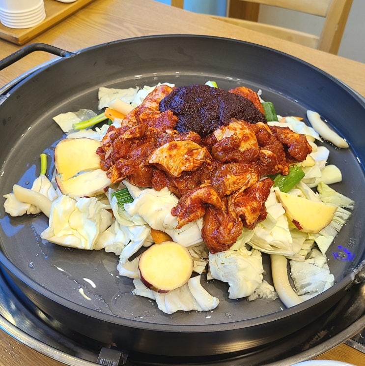  강동구 암사역 맛집 개수리막국수 닭갈비 시식 후기