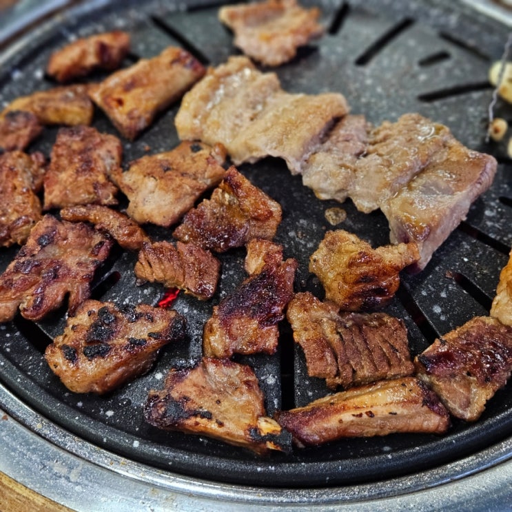  부산 기장 현지인 로컬 갈비 맛집 우물집숯불돼지갈비