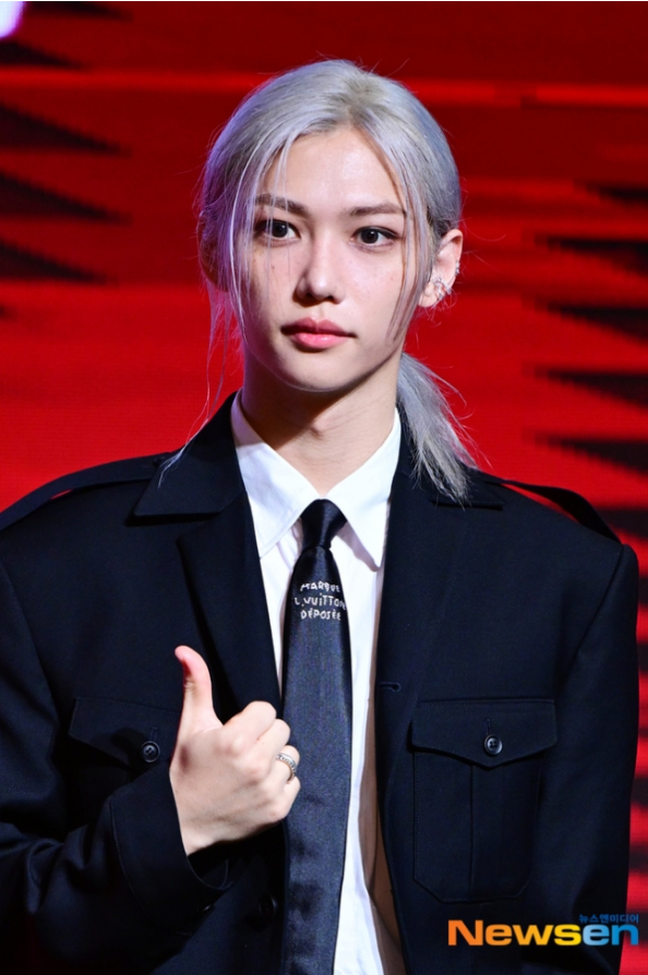 스트레이 키즈 <b>필릭스</b> 광복절 日 곡 언급 사과 부족한 역사의식... 