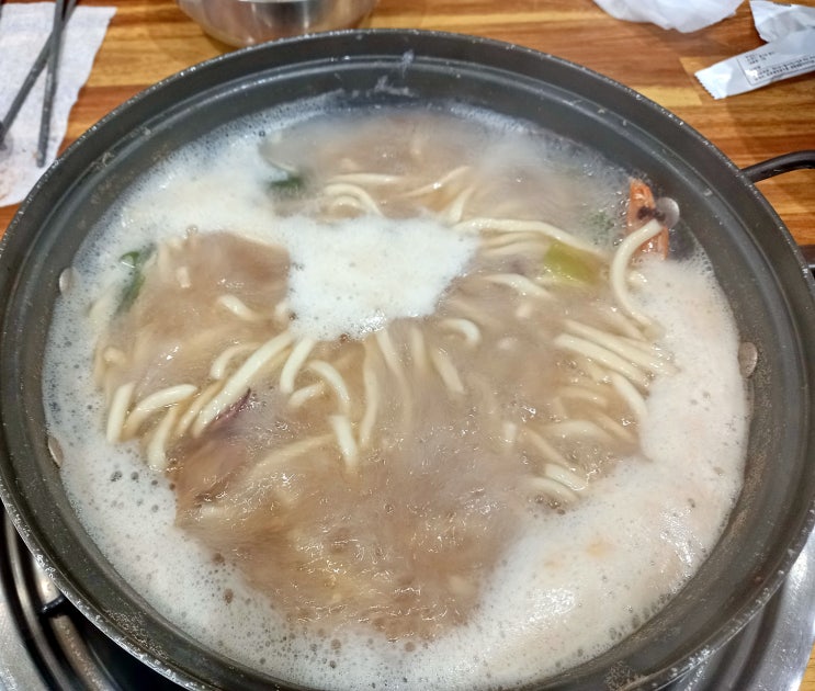  통일로 내유동 맛집 미솜 해물 손칼국수 소고기 샤브 방문 후기