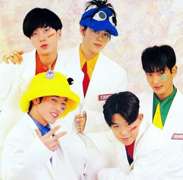 1990년대 후반 가요계를 강타한 전설의 아이돌 그룹 HOT(에이치오티) 노래 캔디 감상하기