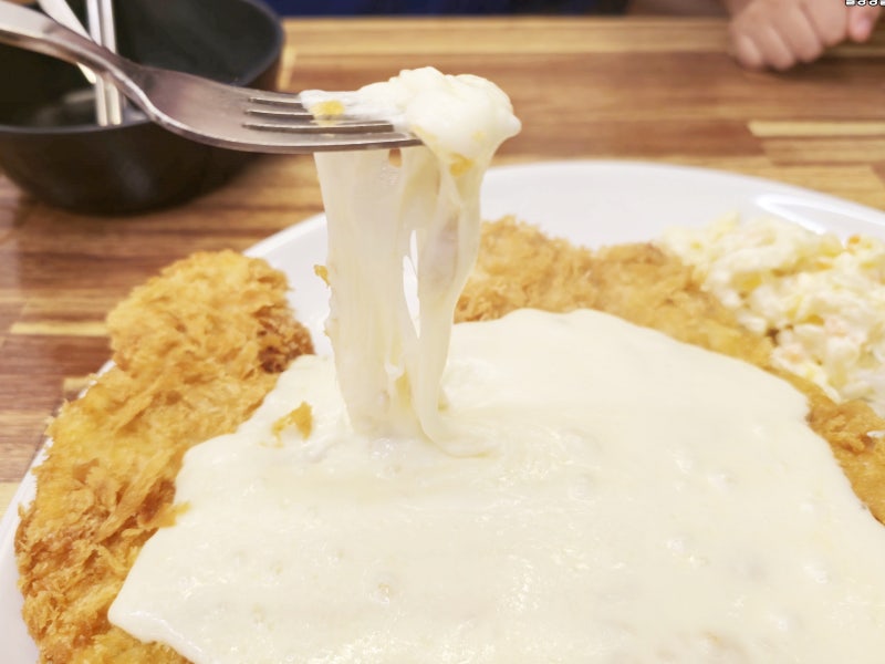 세종 뚱보아저씨 돈까스 치즈돈까스 물비빔국수 양도많고 맛있네요