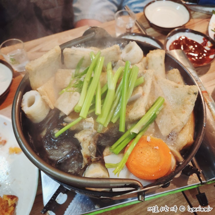 내공 있는 사장님의 한식 안주 합정동 서울무지개호프 내공 있는 사장님의 한식 안주 합정동 서울무지개호프