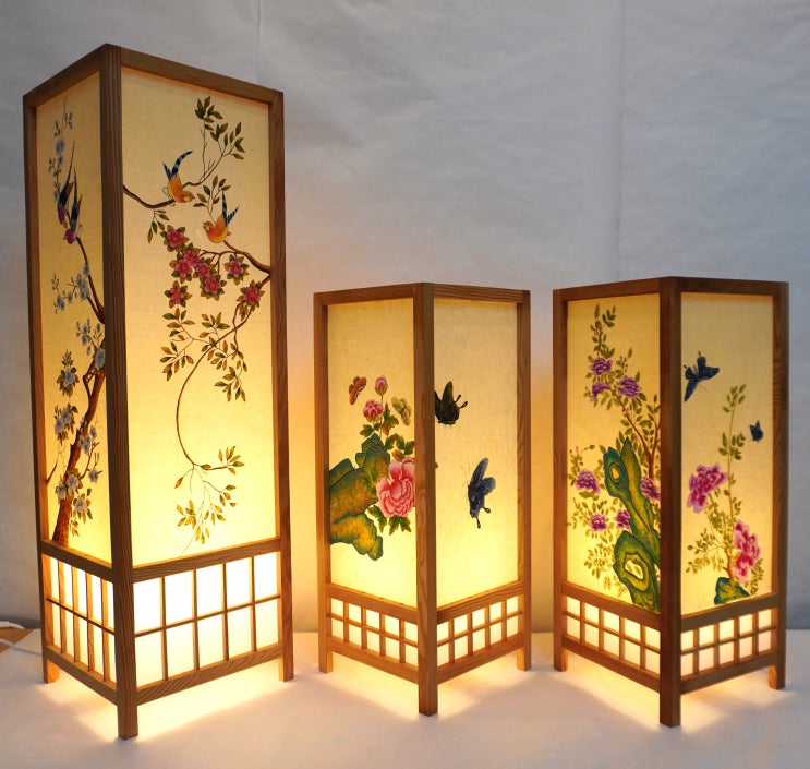  Exhibition of lanterns with traditional Korean paintings in Busan <Cultural experience in Busan>