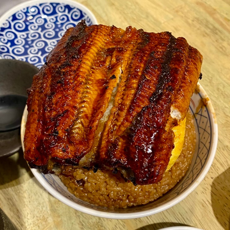  일본/오사카 [이즈모 루쿠아] 인스타 유명 장어덮밥 맛집 추천 ! 웨이팅 정보 및 메뉴 추천