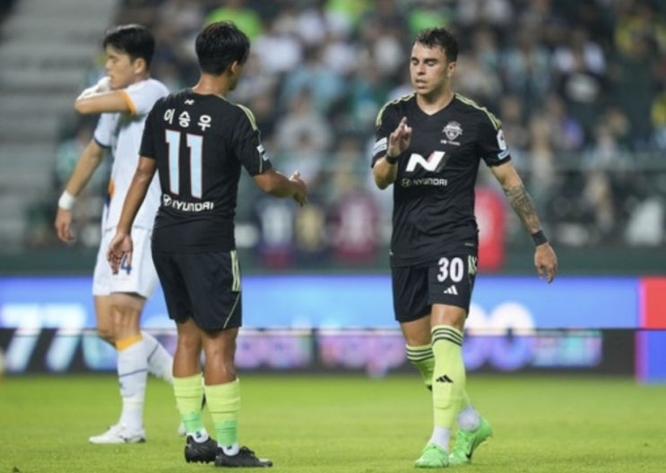 2024시즌 K리그 국내 프로축구 27라운드 전북현대 포항스틸러스 대전하나시티즌 인천유나이티드 2024시즌 K리그 국내 프로축구 27라운드 전북현대 포항스틸러스 대전하나시티즌 인천유나이티드