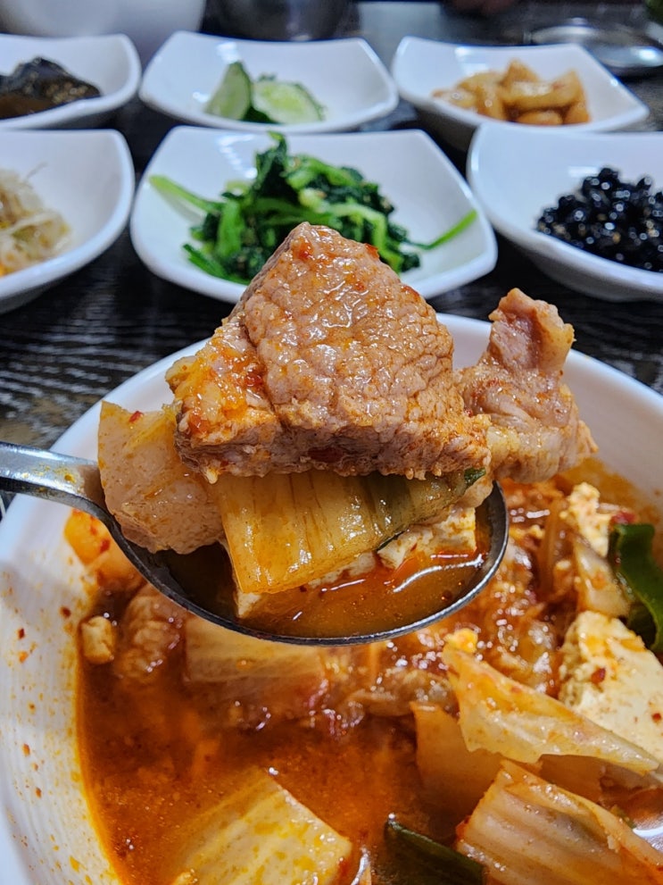  대구 중구 남산동 돼지찌개 맛집 여울식당