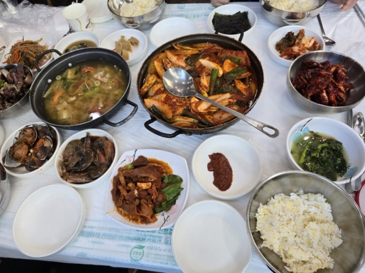  8월 남해 여행 (1) 여수 게장 정식 맛보기!