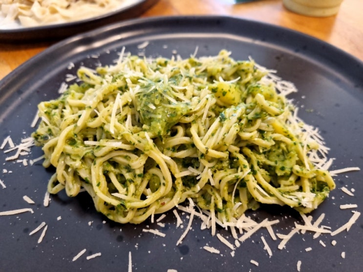  치앙마이샹그릴라호텔근처맛집 치앙마이바질페스토파스타맛집 Sen Sod Homemade Pasta