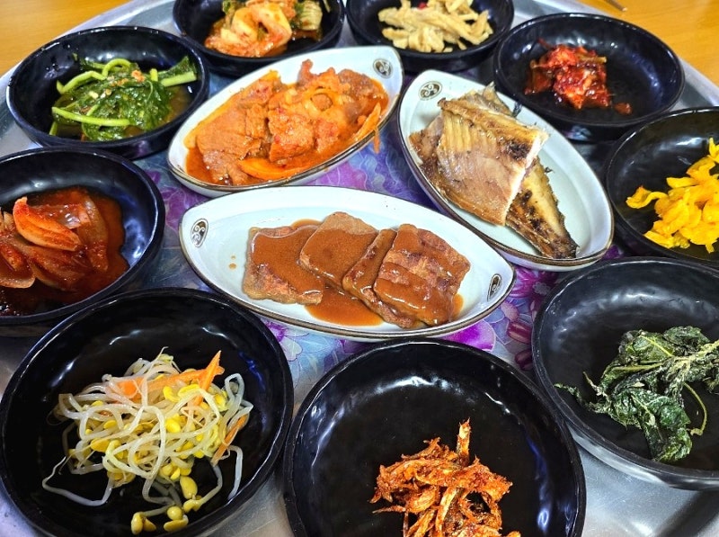 [전남 진도] 진도대교 근처 백반정식 맛집_남도한정식 (아침식사, 주차 가능)