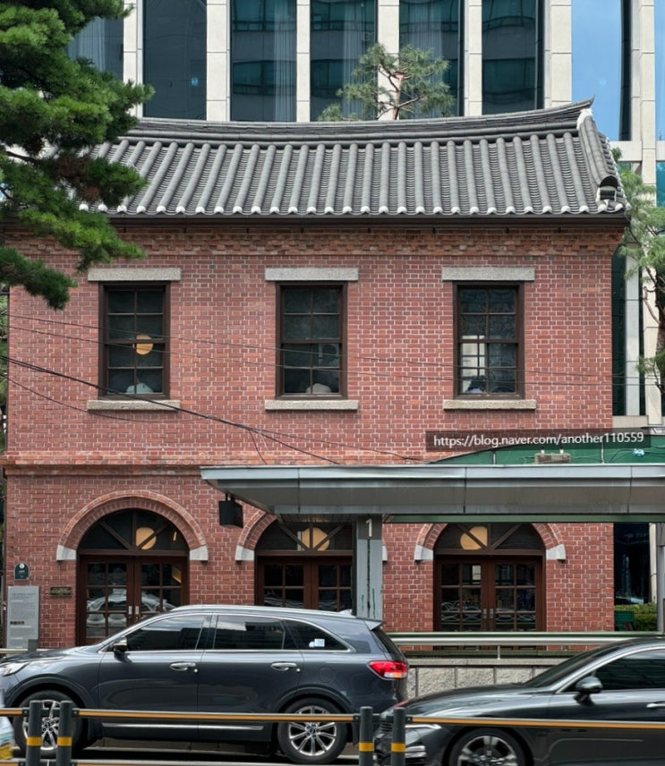  현대적인 옛날향(?) 물씬나는 가배도남대문시장점 분위기 미리보기