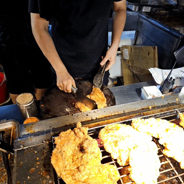  대만 야시장 먹거리 라오허제 야시장 숯불 지파이