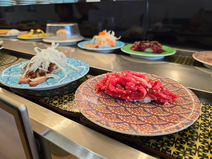  봉담 회전초밥 맛집 한접시1,690원의 행복 <오늘초밥>