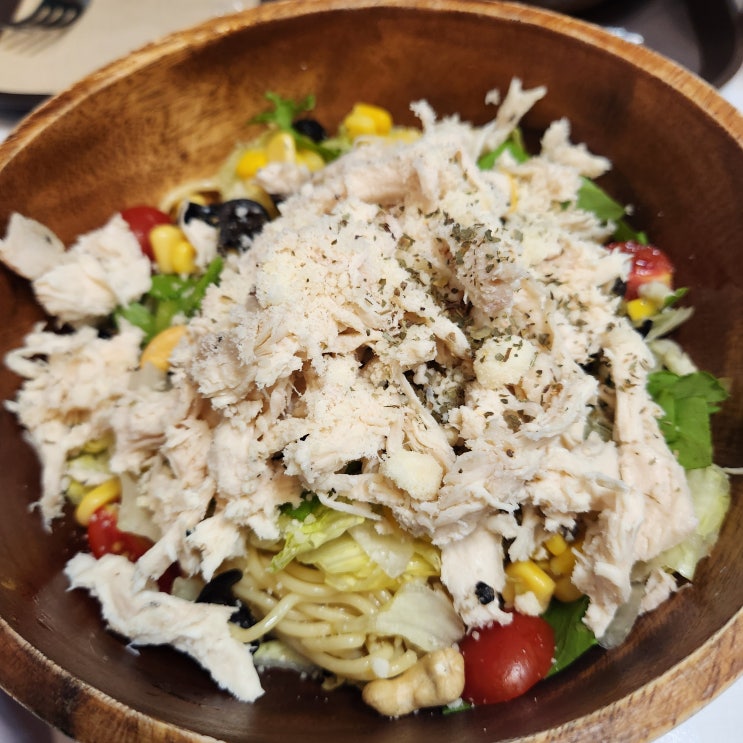  올림픽공원 샐러드 맛집 든든하게 먹기 좋은 '오니샐러드'
