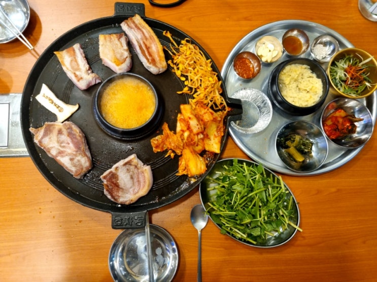  대전학하동삼겹살 핱밭대학교삼겹살맛집 효자동솥뚜껑
