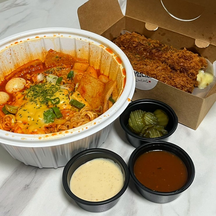  [역전할머니맥주/역전할맥] 치즈라볶이&30cm롱치즈돈까스 포장 후기