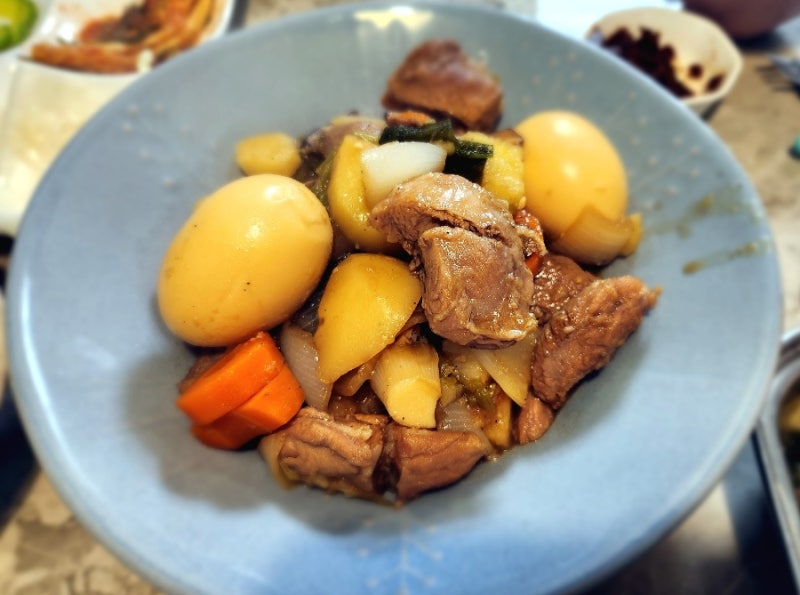 돼지갈비찜 대신 돼지고기사태찜 돼지사태요리