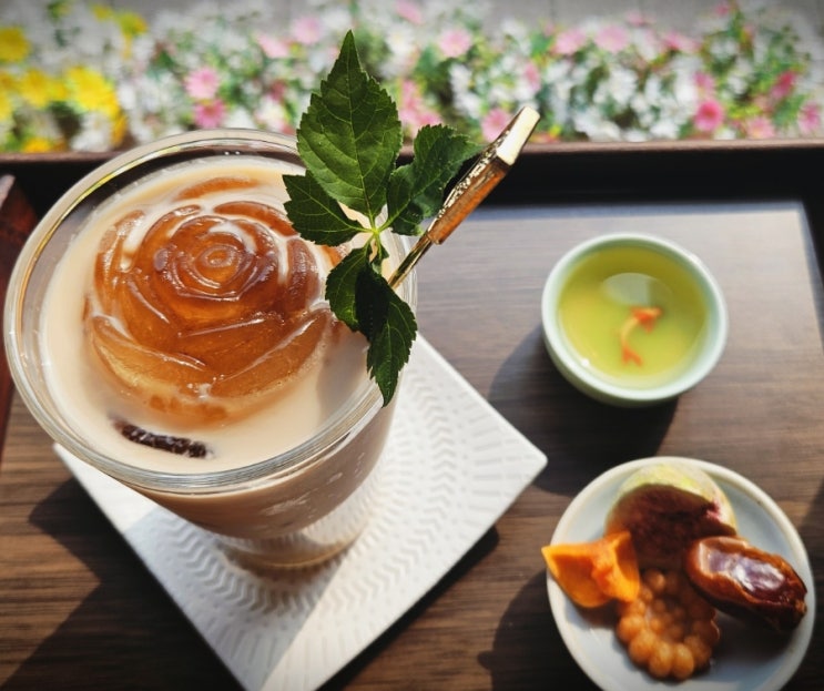  [송죽동카페] 쌍화밀크티(한국밀크티) 카페다움