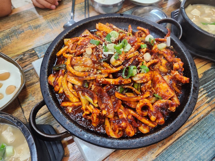 오징어볶음 절대강자 남원 두레식당 내돈내산