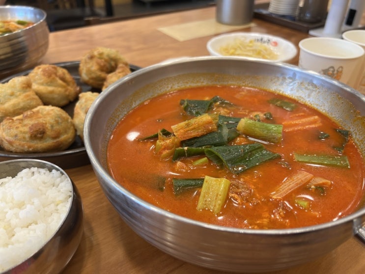  영암 삼호읍 이화수전통육개장,기본전통육개장, 육개장칼국수