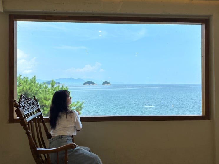  여수 돌산읍 반려동반카페 카페드몽돌 l 오션뷰 분위기 카페