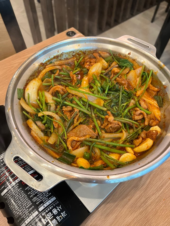  그랑파사쥬 맛집 청도미나리식당 동탄 오리고기 추천