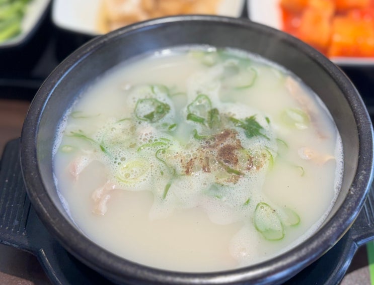  부산 강서구, 명지돼지국밥 에코델타시티 밥집 연향정 돼지국밥