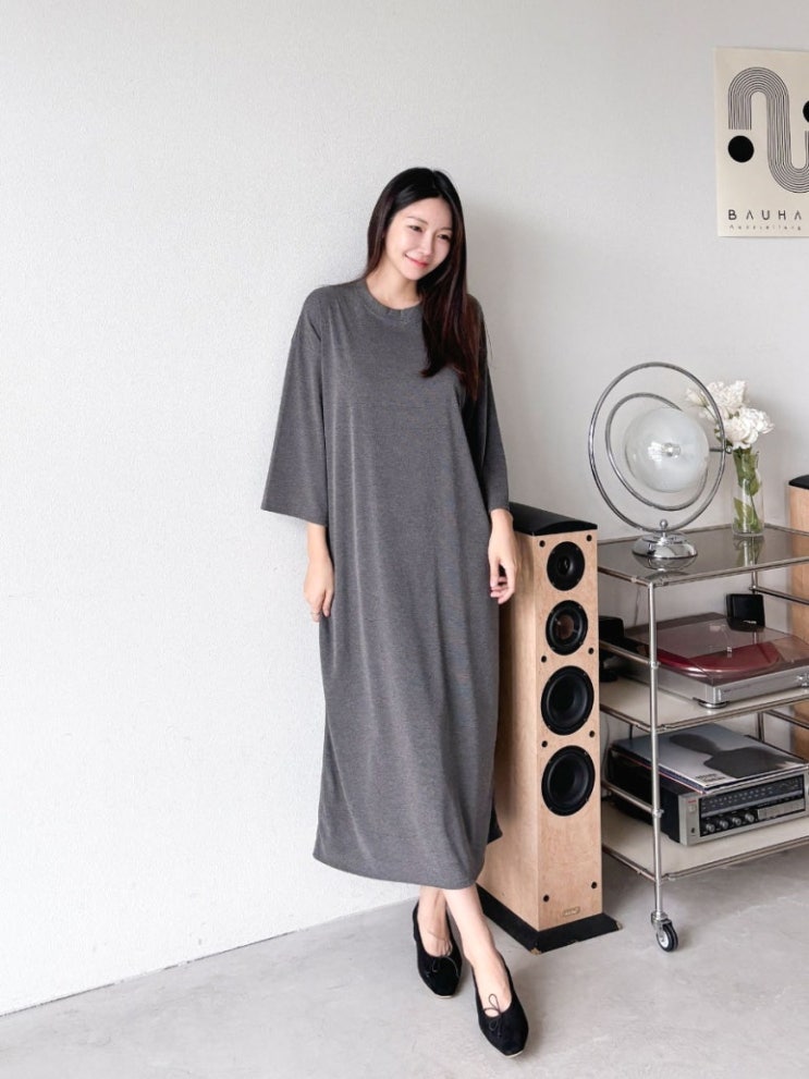  캐주얼 데일리룩 추천! 심플한 무지 오버핏 H라인 라운드넥 롱원피스 등원룩 코디