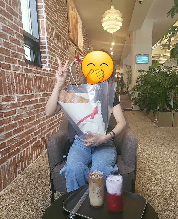  남양주브런치카페/ 남양주대형카페 대왕크로아상 가드니아 주차 영업시간