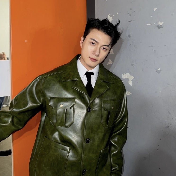  파일럿 신승호 남자 레더 싱글 자켓 코디 어디꺼?