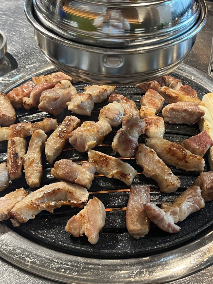  세종 한솔동 육즙 팡팡 삼겹살 목살 항정살 맛집 돈미당