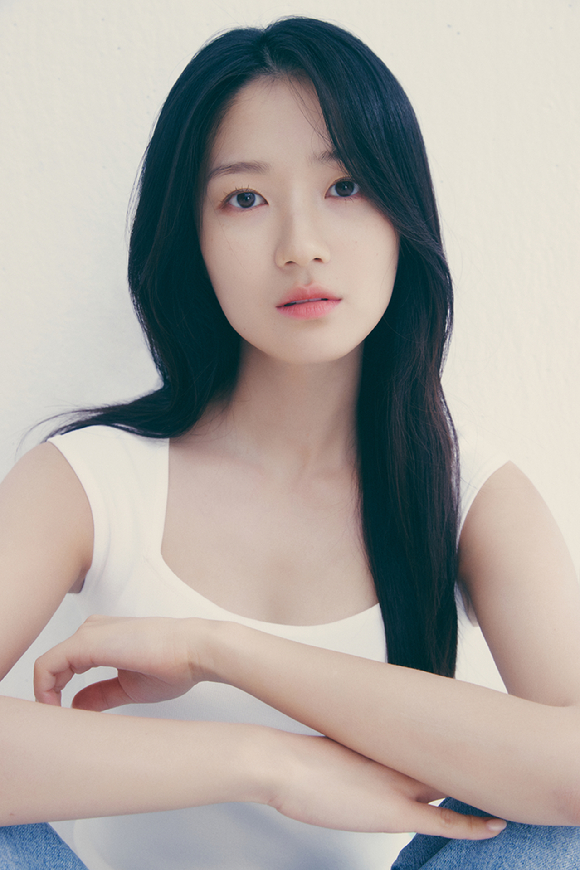<b>김혜윤</b> , 새 드라마 '<b>오늘부터 인간입니다만</b>' 출연 제안을 받고... 