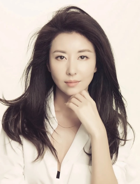 가수 <b>김완선</b> "이모에 13년 <b>가스라이팅</b>으로 정산 0원?…굶어... 