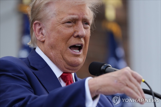 <b>트럼프</b> "집권시 7천500달러 <b>전기차 세액공제</b> 종료 고려"(종합)