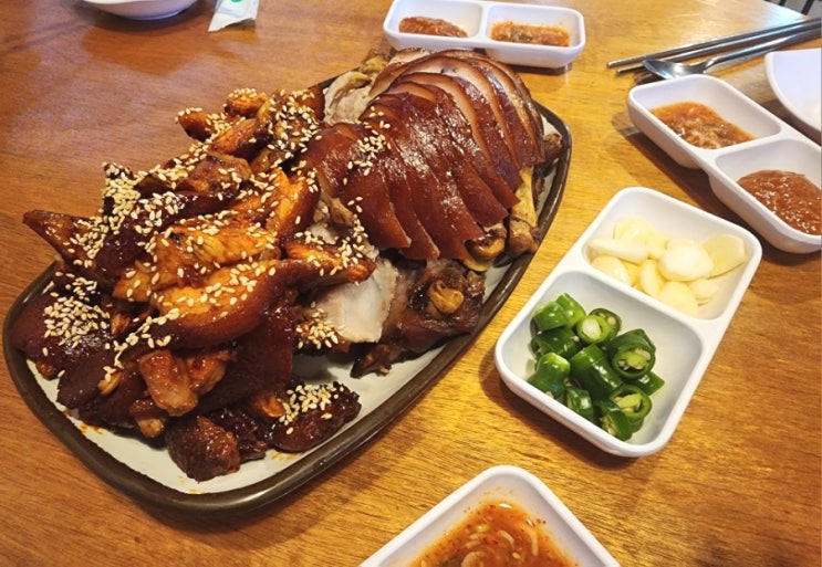  팔당왕족발보쌈 - 군자 중곡동에서 만난 레전드 족발맛집