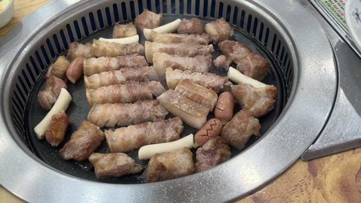  육즙 팡팡 살살 녹는 고기맛집 대구 서변동 맛찬들 본점