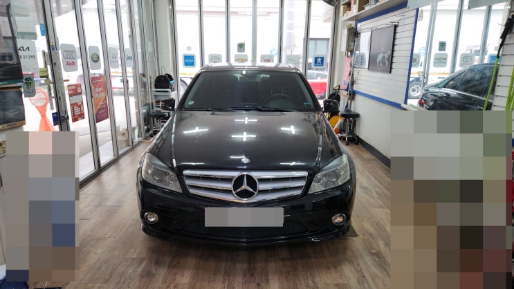  벤츠 w204 아틀란 네비 매립과 순정 조그셔틀 수리