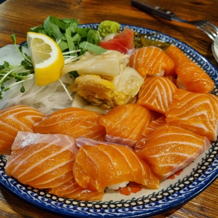  연어초밥이 맛있었던 대전 은행동 에그그 재방문기