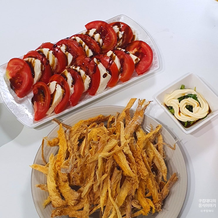  토마토 치즈 샐러드 레시피 카프레제 뜻 만들기 모차렐라치즈 모짜렐라