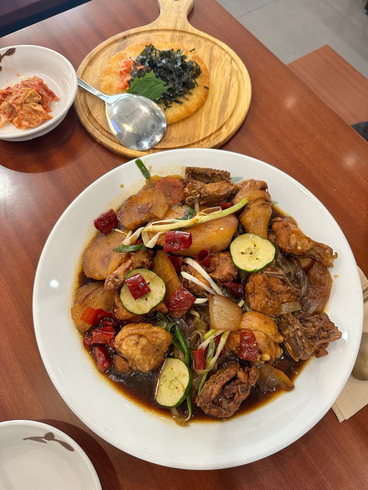  [구래역 맛집] 안동찜닭의 원조 봉추찜닭. 가족 외식으로 추천하는 구래동 봉추찜닭 김포 구래점