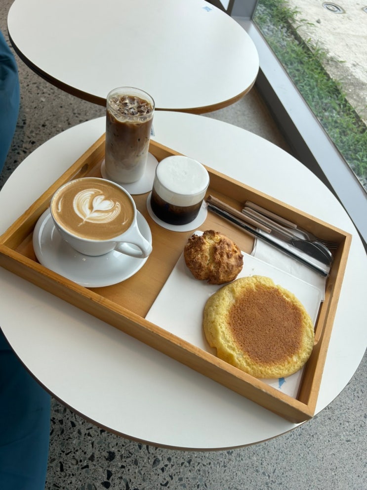  울산 울주군 범서 애견동반 카페 발레나식스