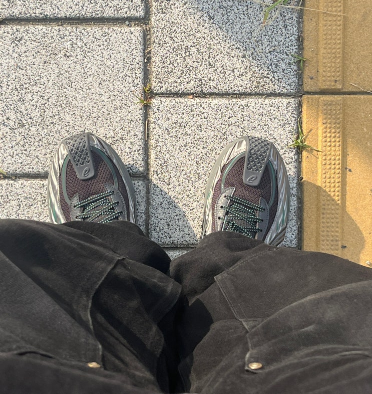  아식스 키코 코스타디노브 젤 플라메 리뷰 / Asics Kiko Kostadinov Gel-Flammae Grey Black 사이즈 팁 고프코어 신발 추천
