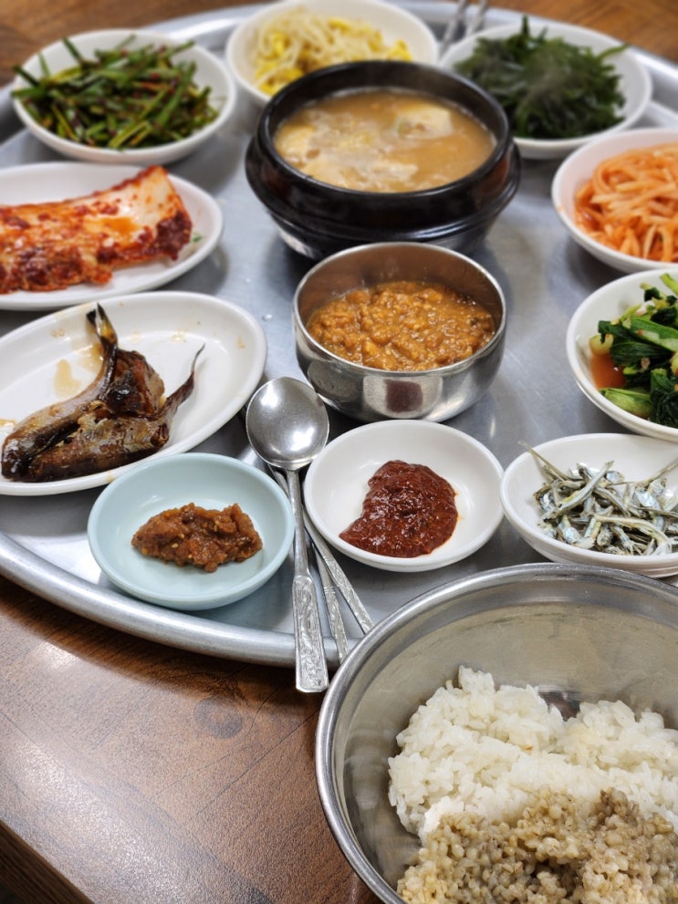  부산 영도 밥집, 푸짐하게 즐기는 로컬 맛집 자매보리밥