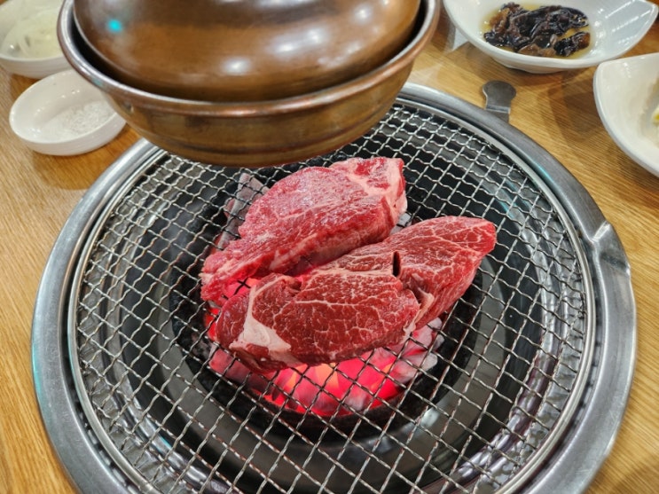  홍천 한우 맛집 홍천한우사랑말식당에서 투쁠한우 조지고 왔다