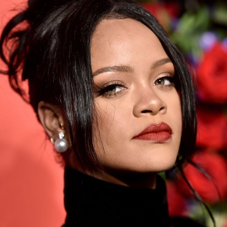  Rihanna 리한나 - We Found Love (feat. Calvin Harris)