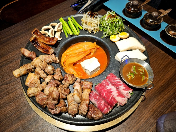  부산 광안리 고기 맛집-삼겹살 목살이 맛있는 신상 구워주는 고기집/광안리 핫플 [고갓] 주차정보