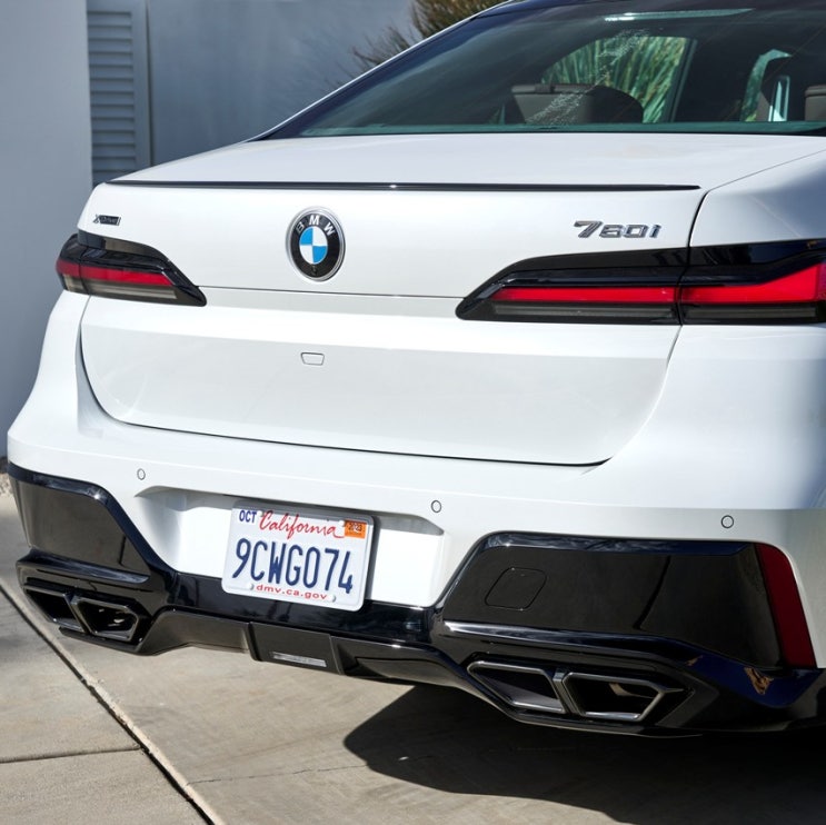  [2024 BMW 740i] xdrive 연비 제원 가격 모의견적 정보 체크하세요