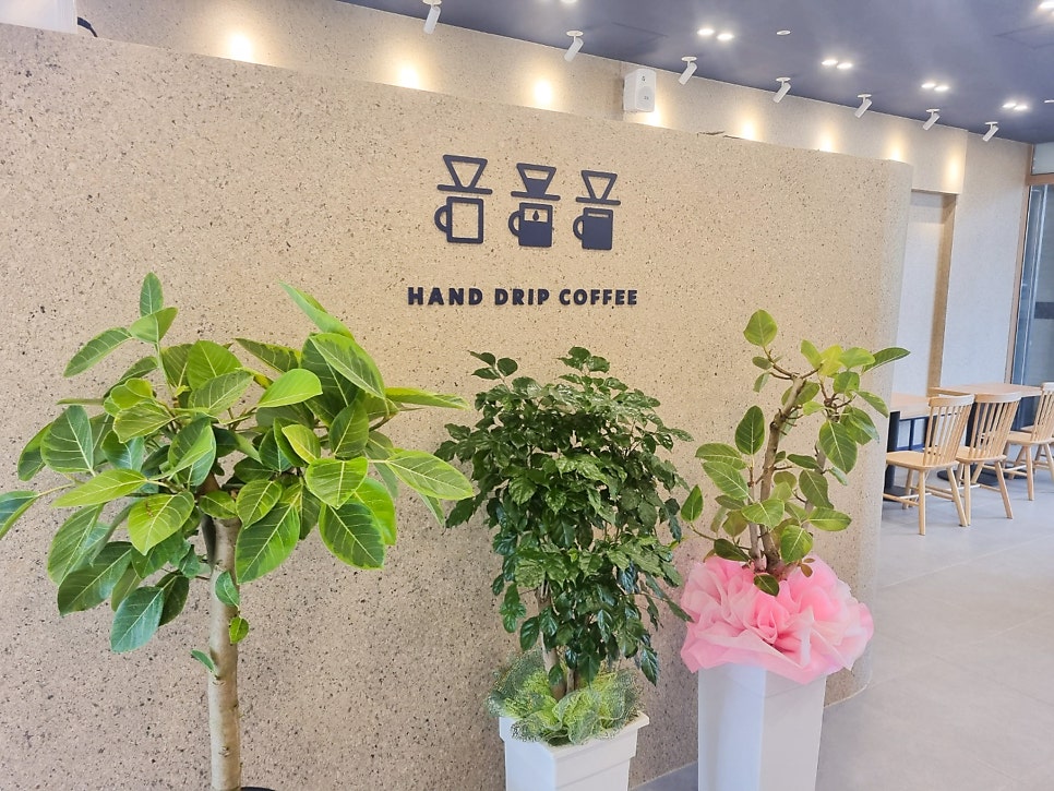 어오케이커피 포항인덕점 사진 5