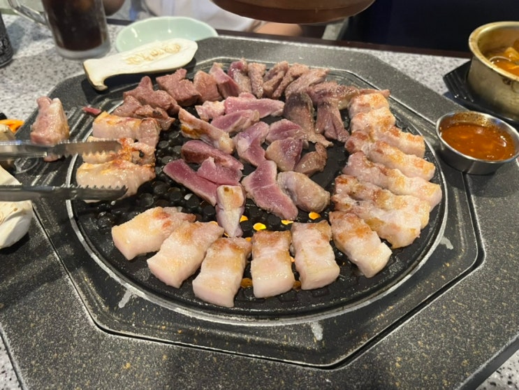  기흥구청고기집 제줏간 기흥구청점, 회식 장소로 제격인 부드러운 숙성 돼지고기 맛집