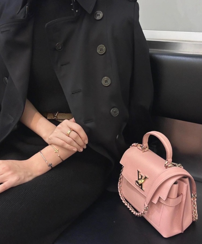  깜찍한 데일리백 루이비통 락미에버 bb 미니 추천 리뷰